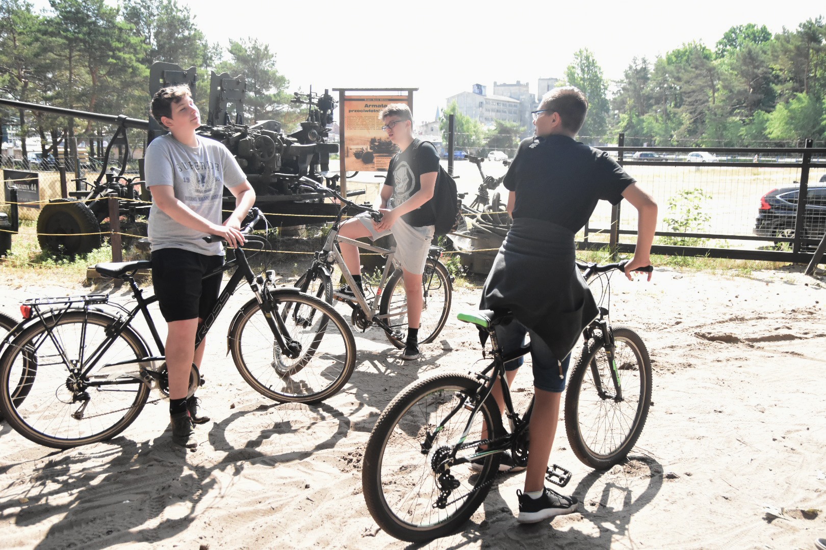 64932530_2033091086997691_7258140837819711488_o