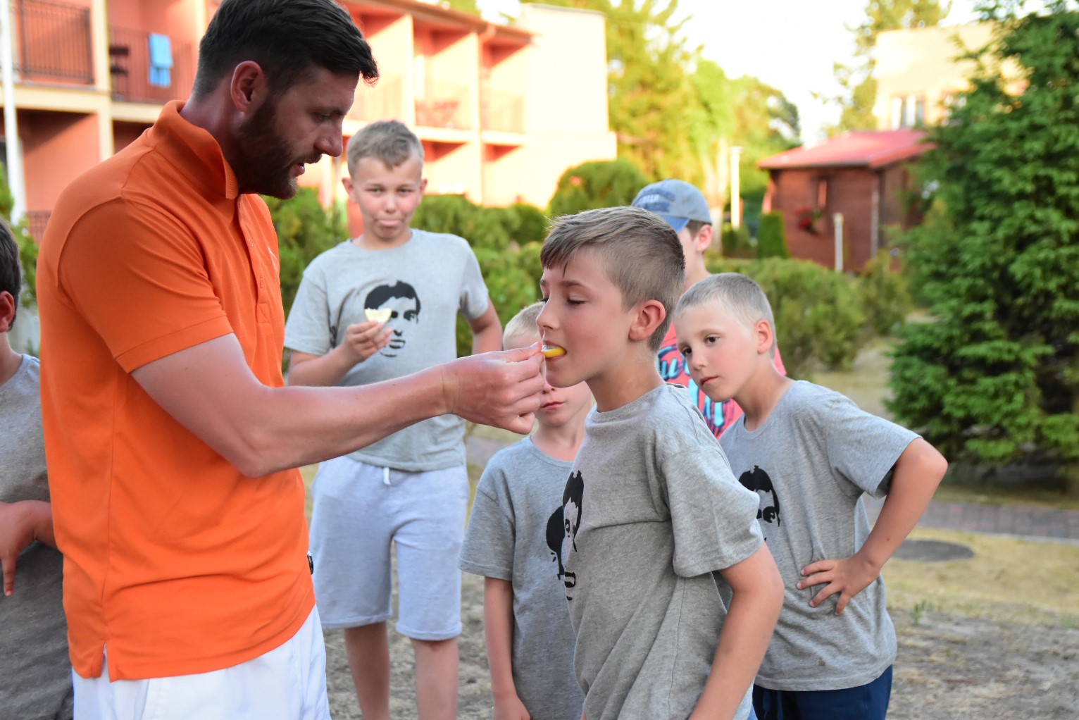 65817979_2035252913448175_869684298519674880_o