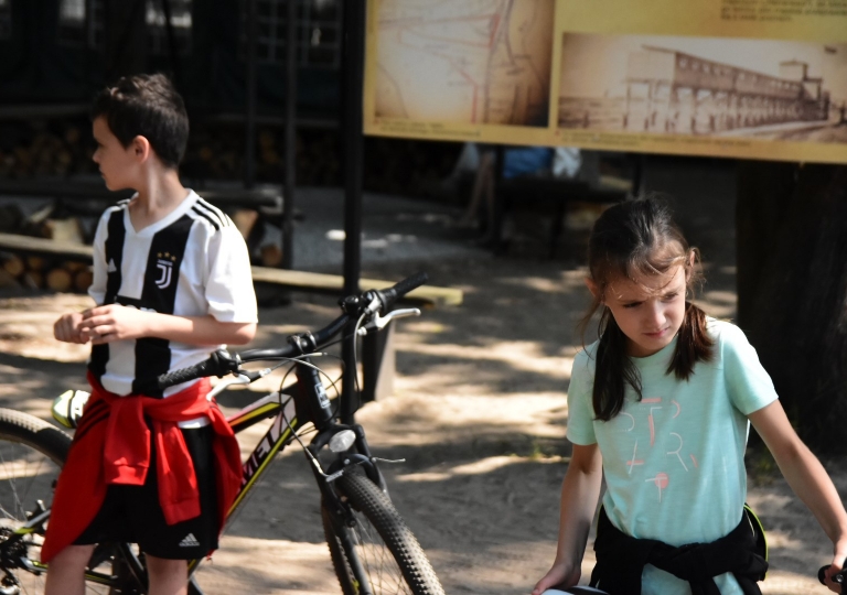 65229870_2033092460330887_4722661904567238656_o