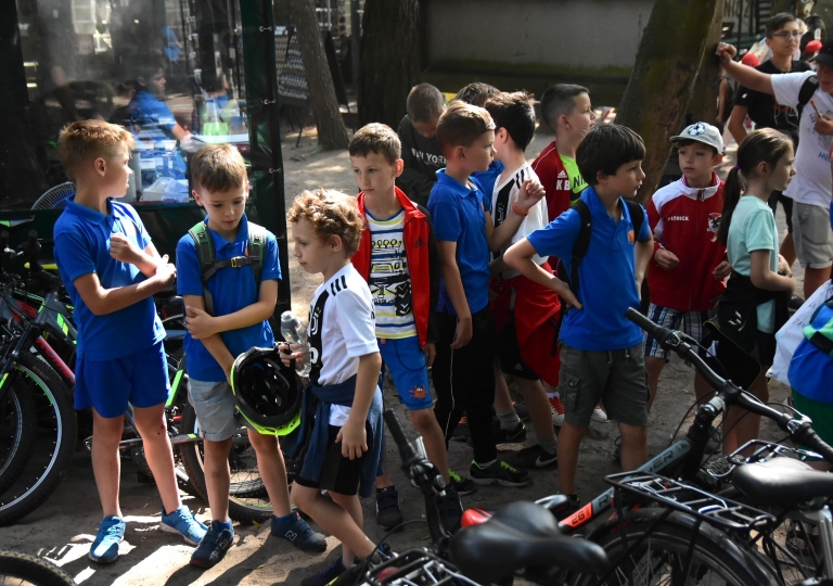 65265033_2033086673664799_7489639600843915264_o