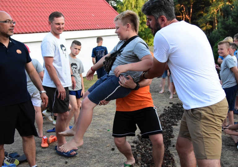 65814653_2035263800113753_3155709302132441088_o